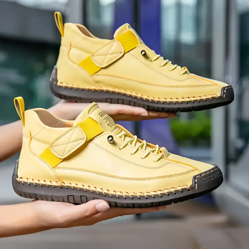 LIA ORTHOPEDIC SNEAKERS